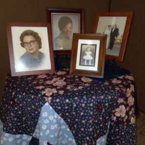 luann giles Gallery
