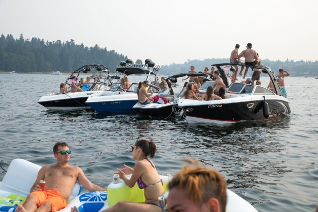 Seattle,,Washington,/,Usa,-,August,6,2017:,Boaters,Partying